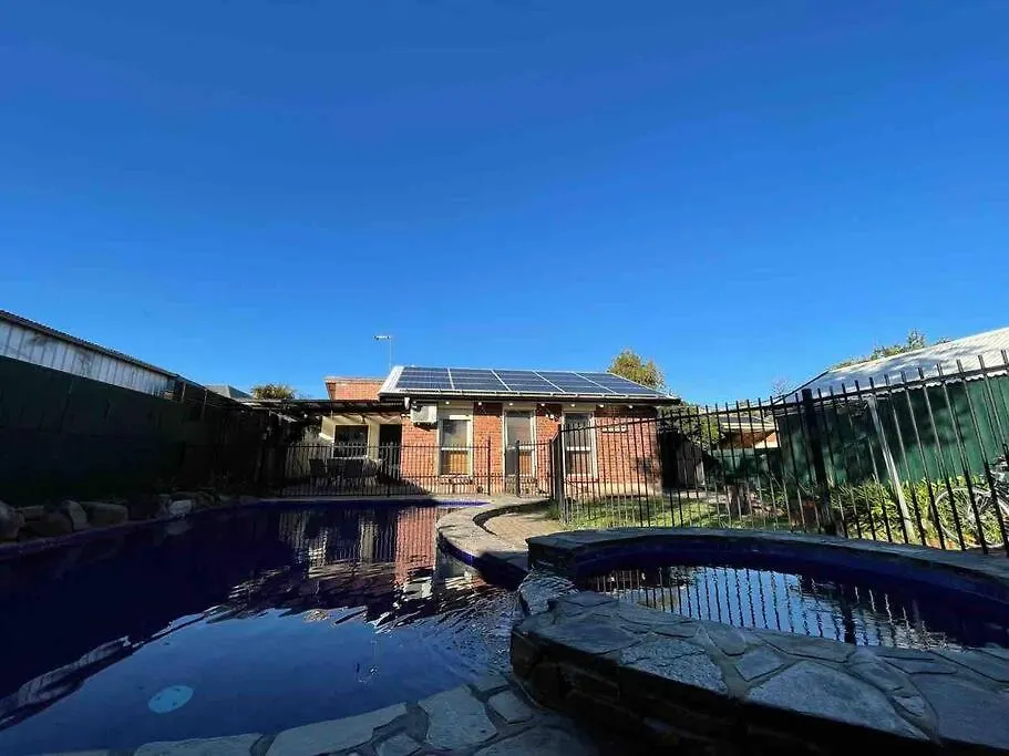 Group House With Views Of The Salt Pool And Spa Mitcham Holiday home