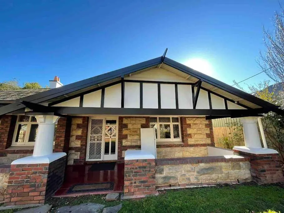 Holiday home Group House With Views Of The Salt Pool And Spa Mitcham