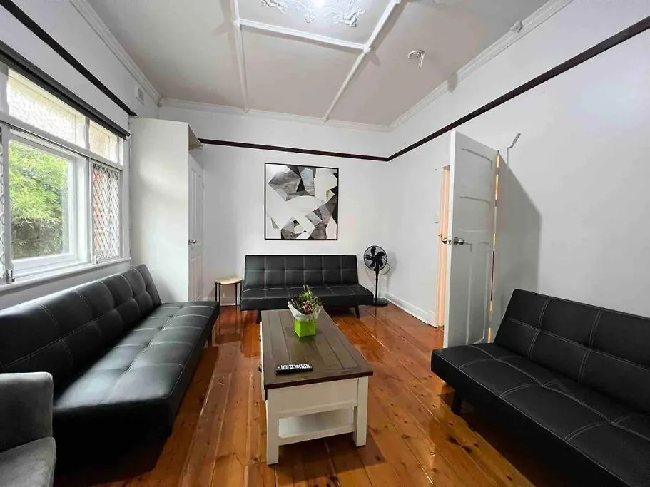 Holiday home Group House With Views Of The Salt Pool And Spa Mitcham Australia